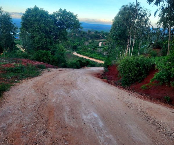 The hilly Kilifi countryside and route of the day.